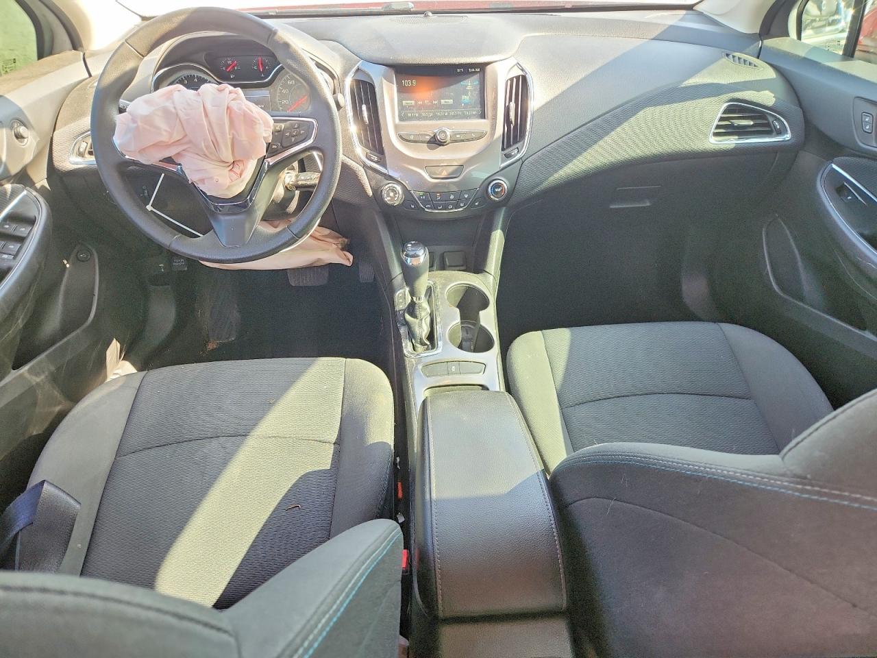 2018 CHEVROLET CRUZE