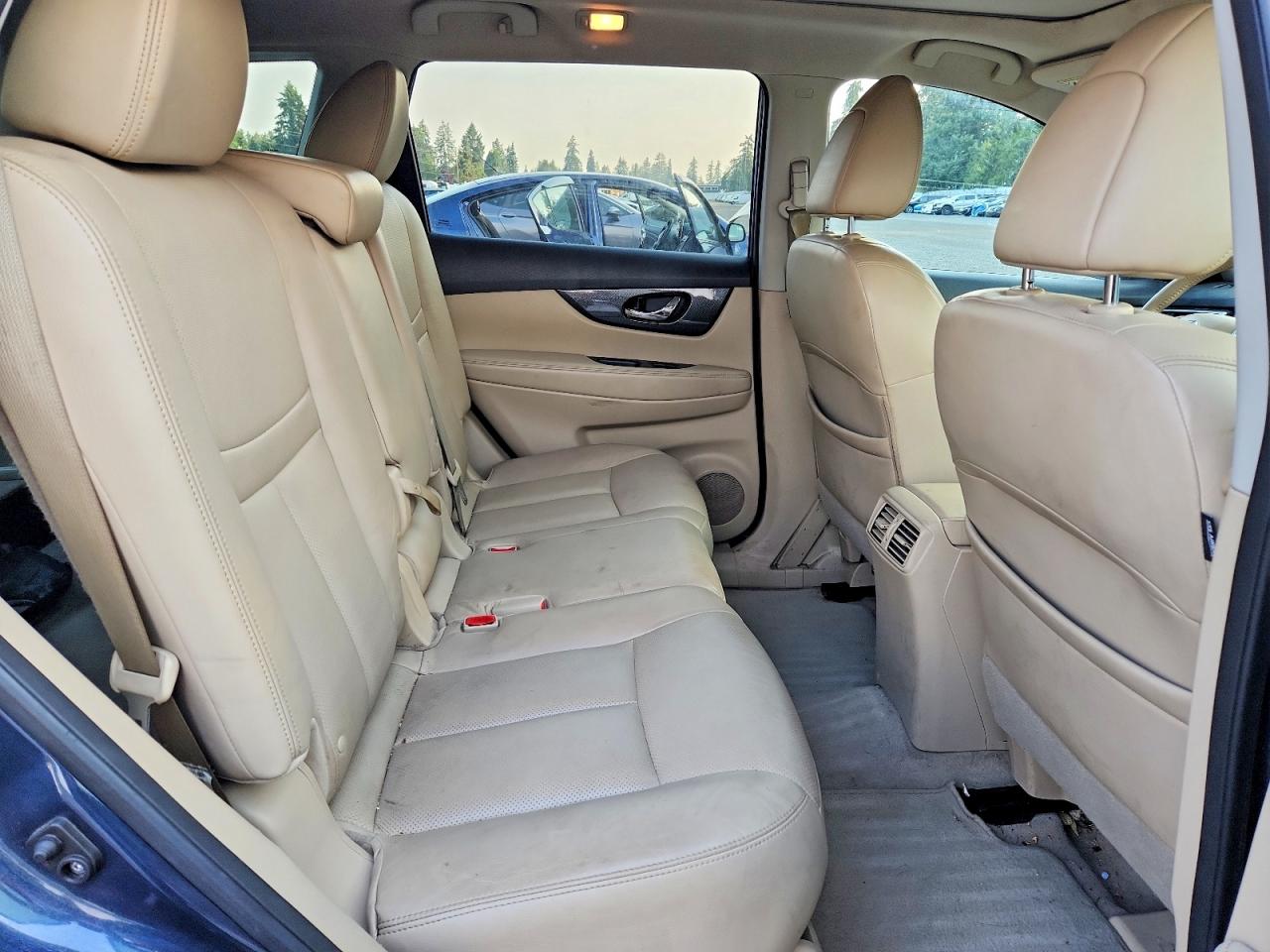 2014 NISSAN ROGUE