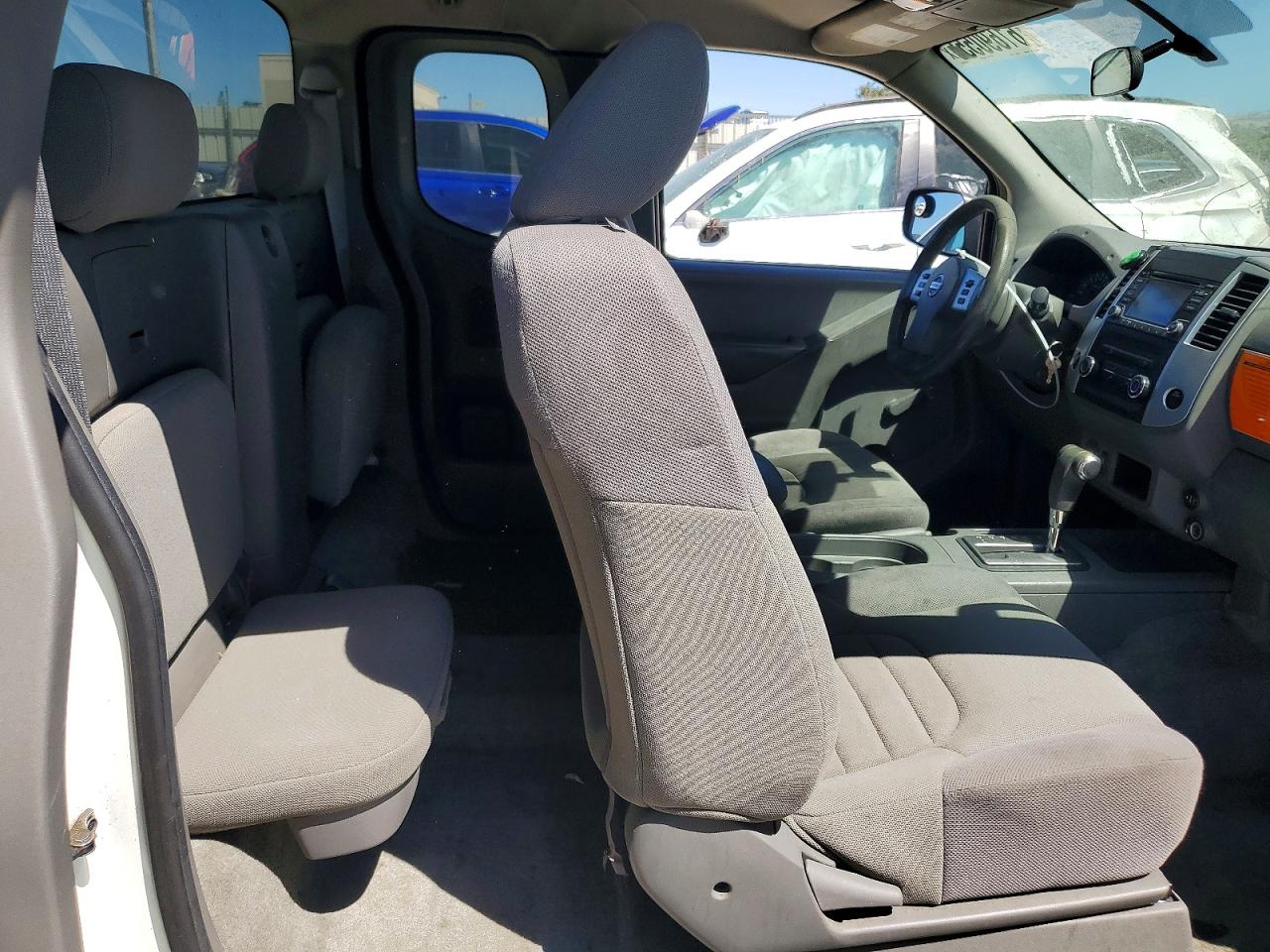 2018 NISSAN FRONTIER