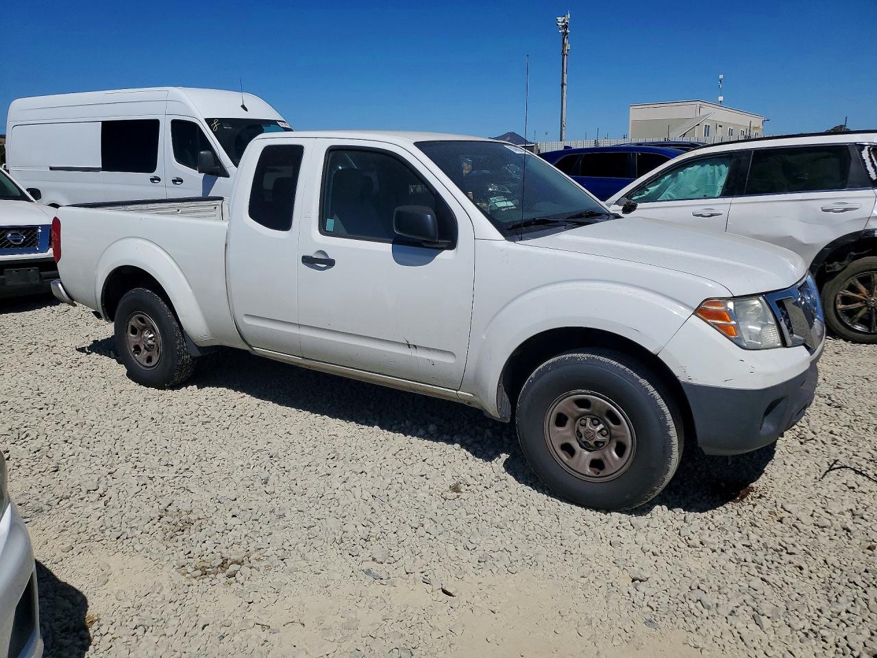 2018 NISSAN FRONTIER