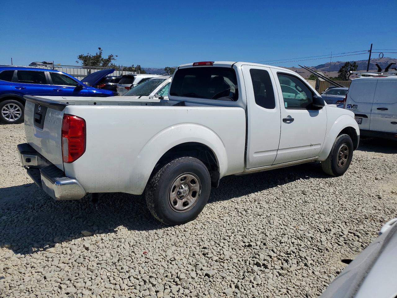 2018 NISSAN FRONTIER