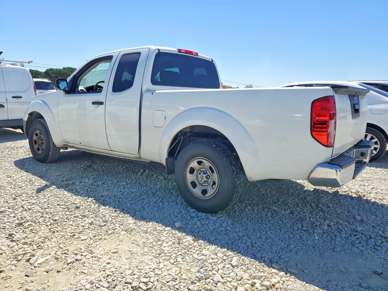 2018 NISSAN FRONTIER