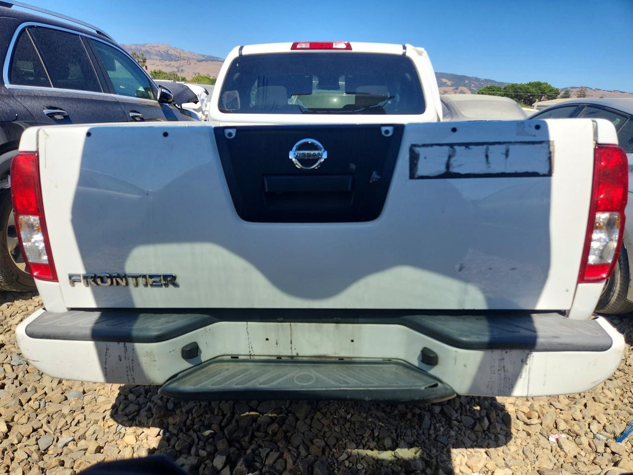2018 NISSAN FRONTIER