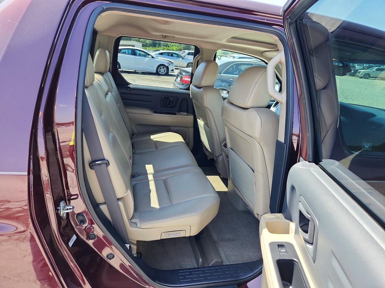 2011 HONDA RIDGELINE