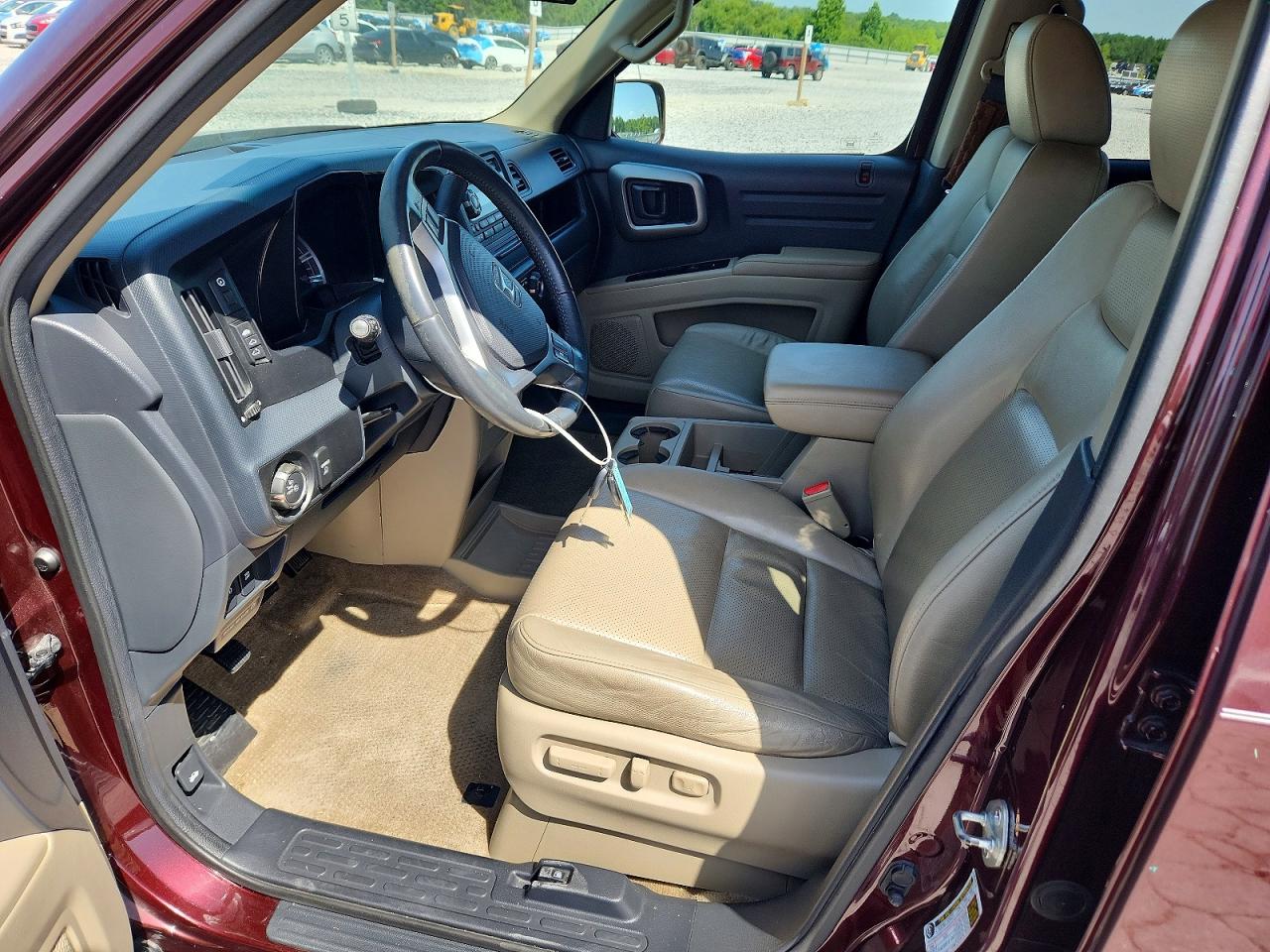 2011 HONDA RIDGELINE