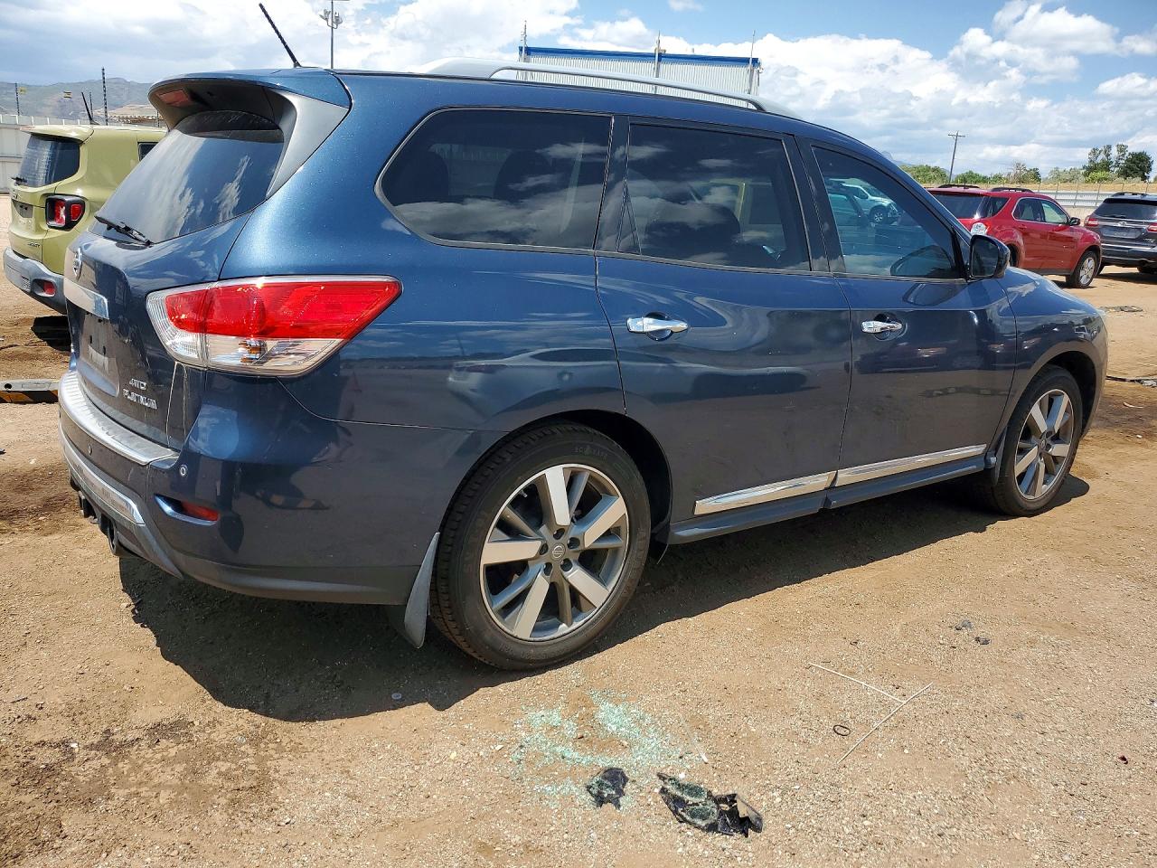 2015 NISSAN PATHFINDER