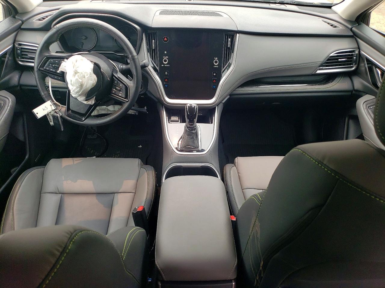 2025 SUBARU OUTBACK