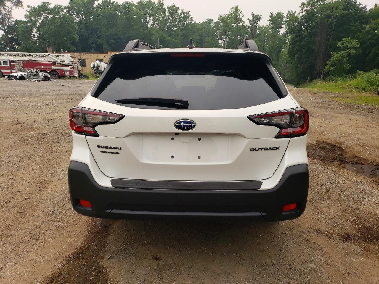 2025 SUBARU OUTBACK