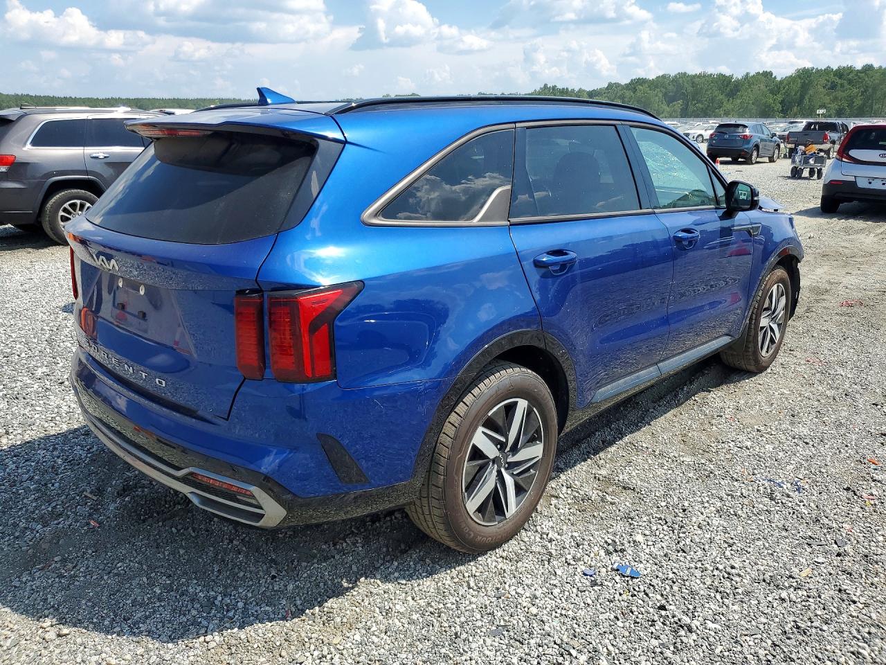 2022 KIA SORENTO