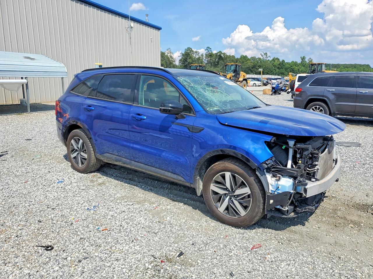 2022 KIA SORENTO