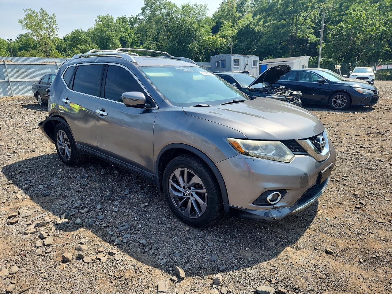 2016 NISSAN ROGUE