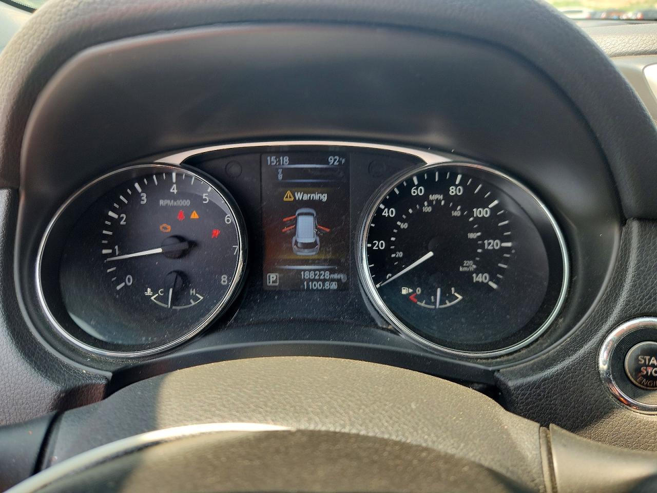 2016 NISSAN ROGUE