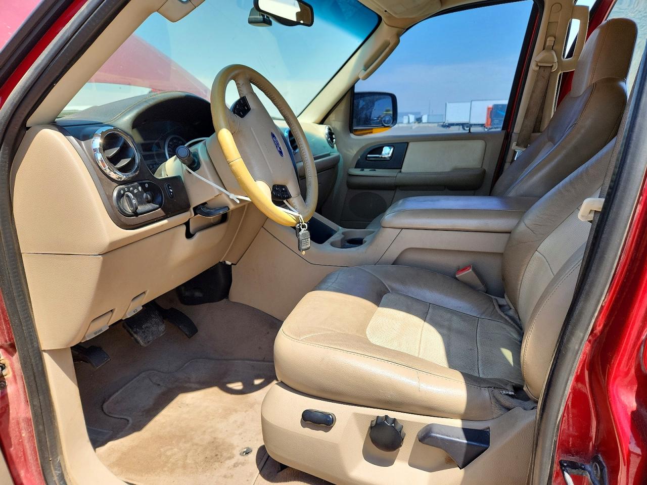 2005 FORD EXPEDITION