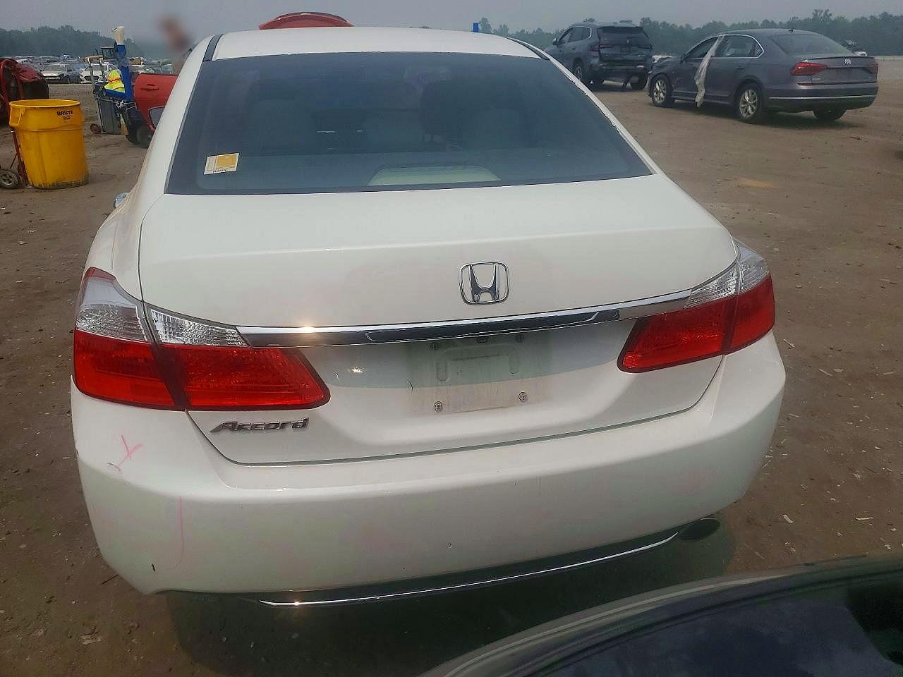 2015 HONDA ACCORD