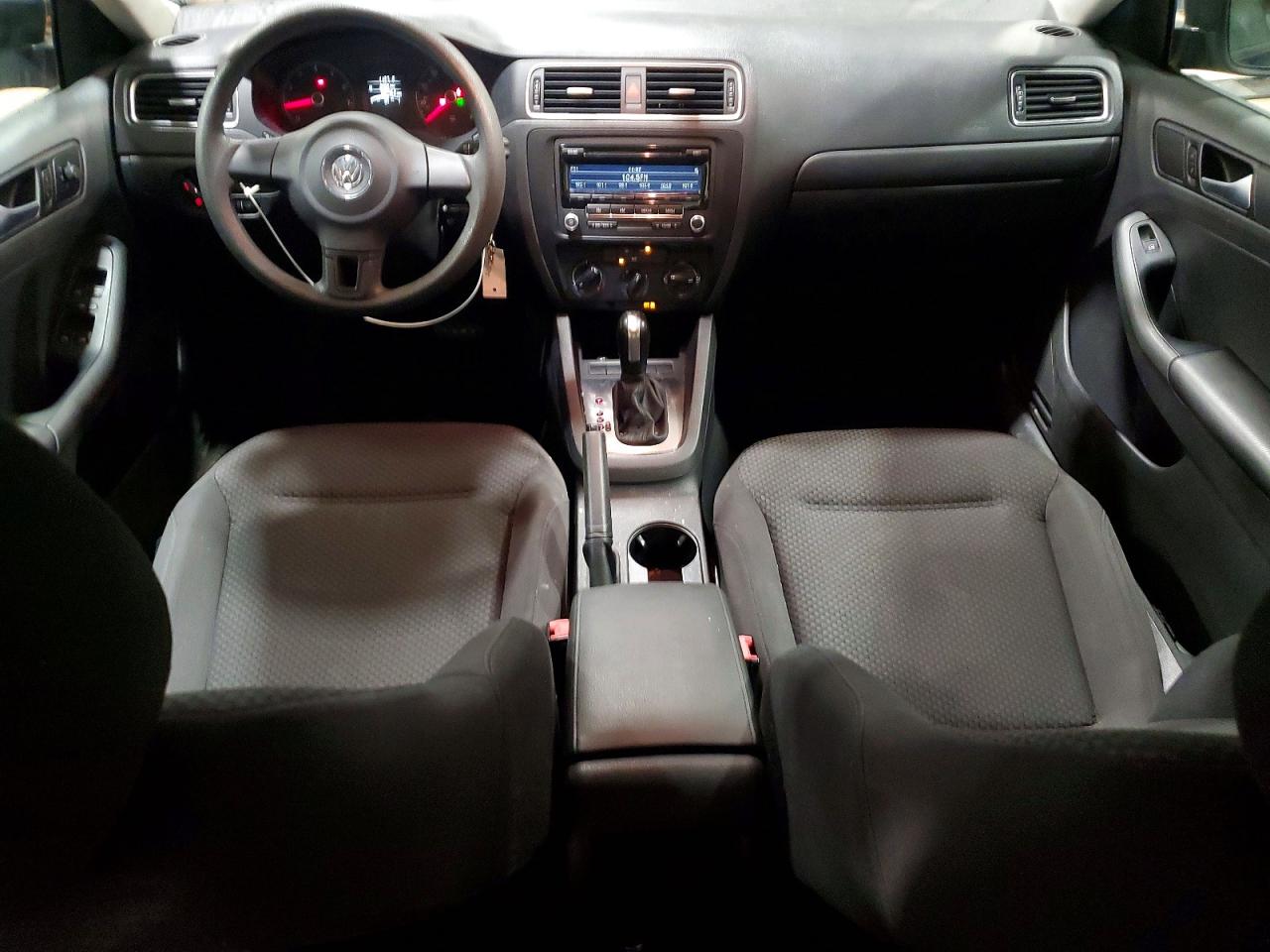 2013 VOLKSWAGEN JETTA