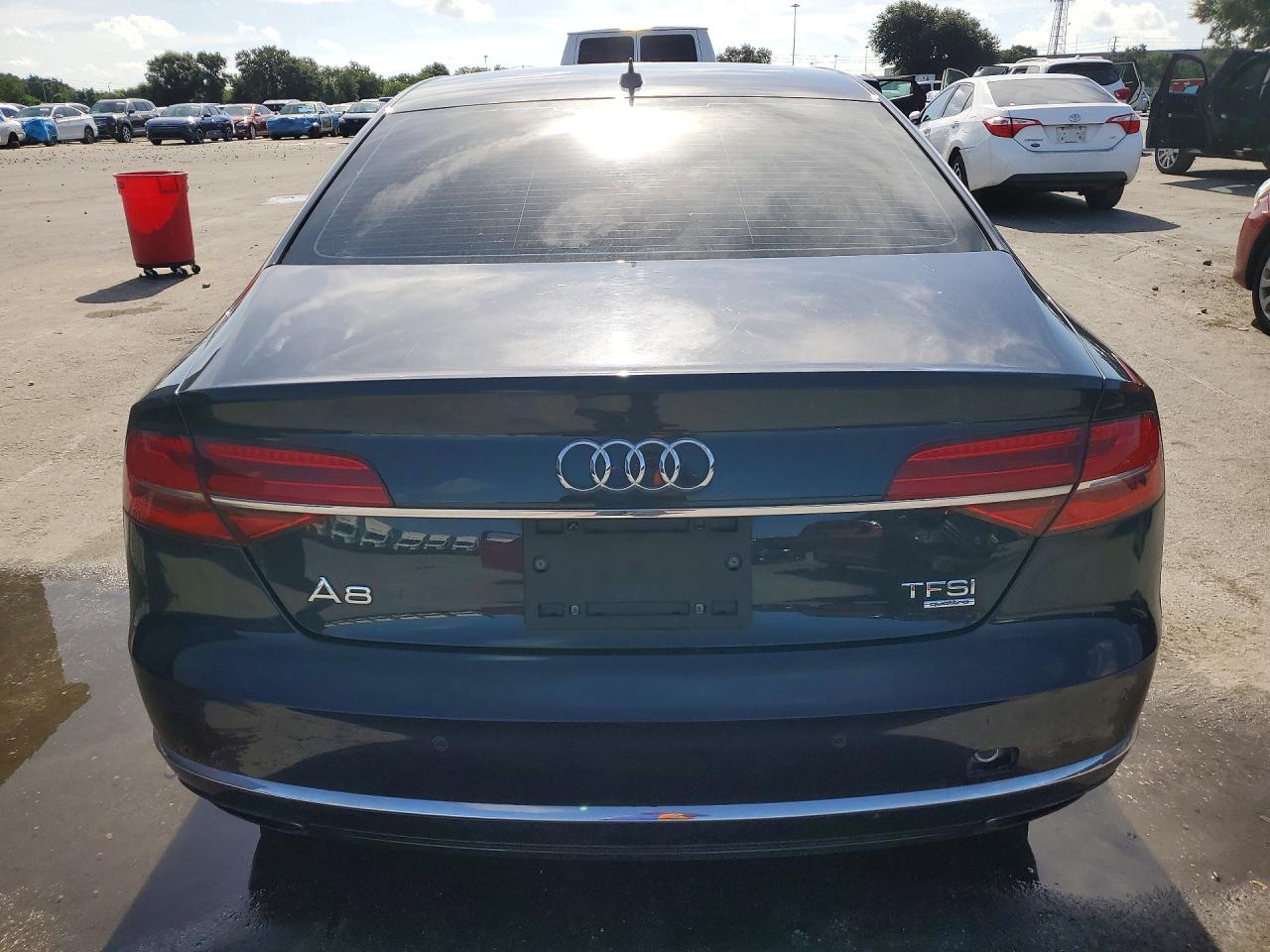 2015 AUDI A8