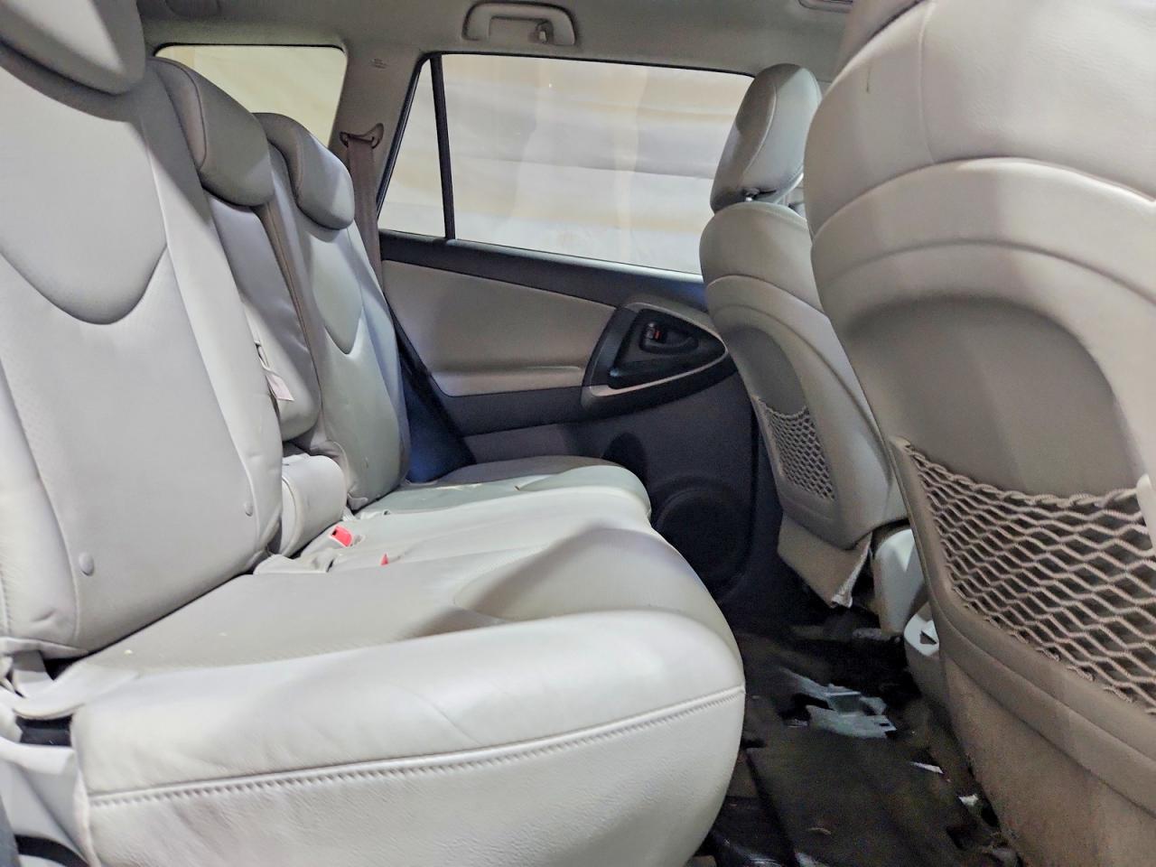 2009 TOYOTA RAV4