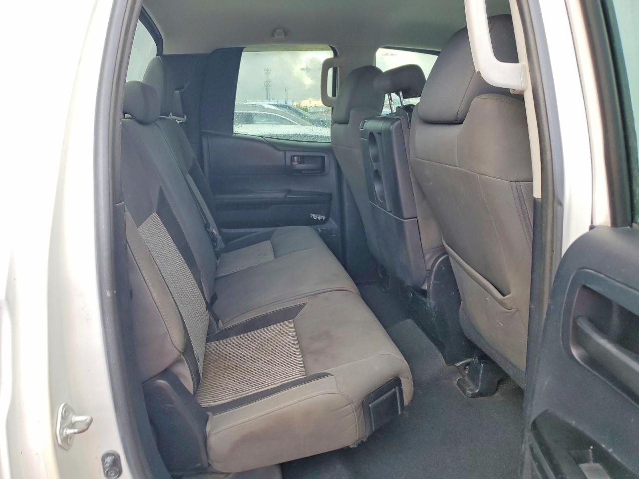 2015 TOYOTA TUNDRA