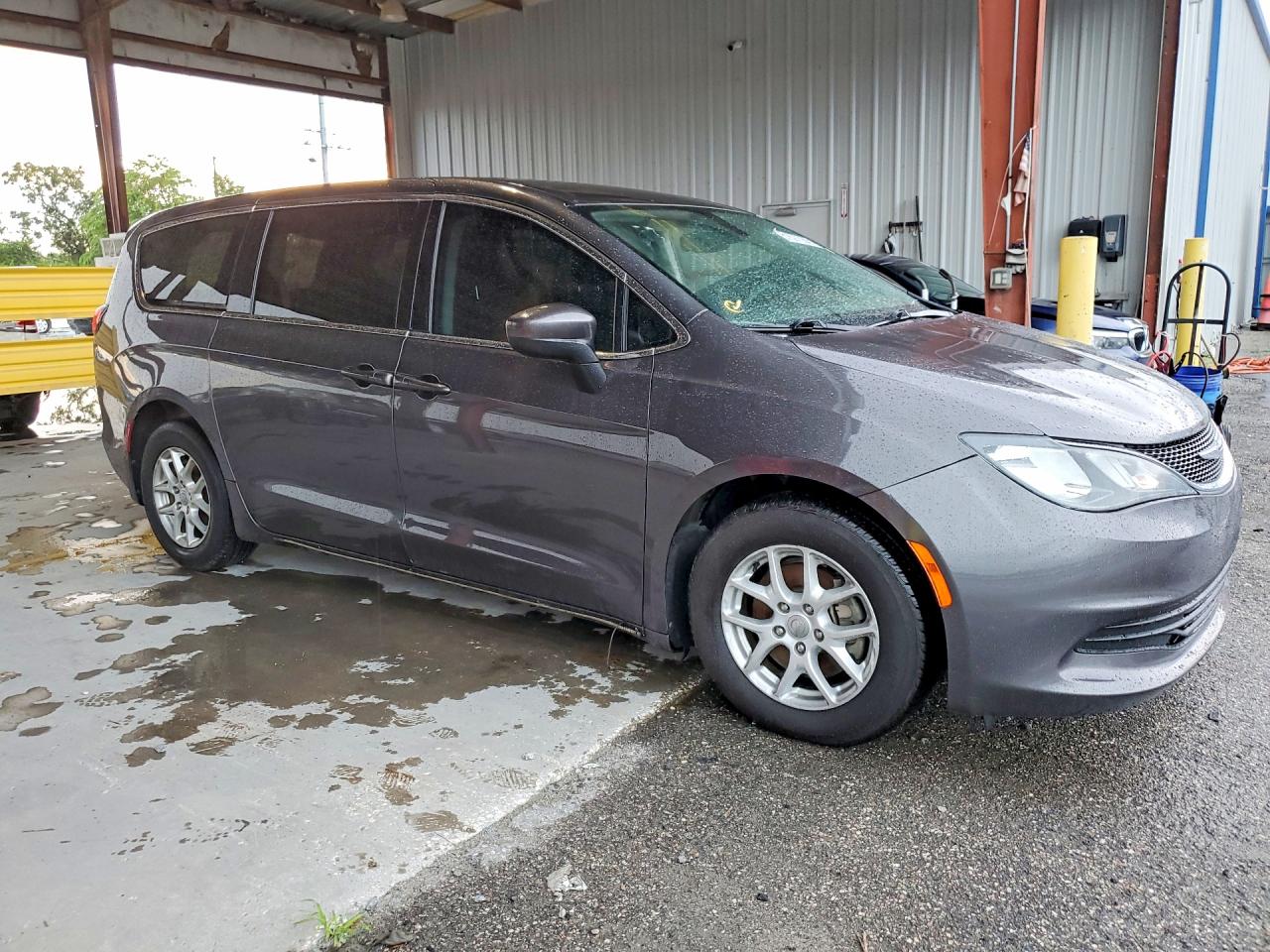 2017 CHRYSLER PACIFICA