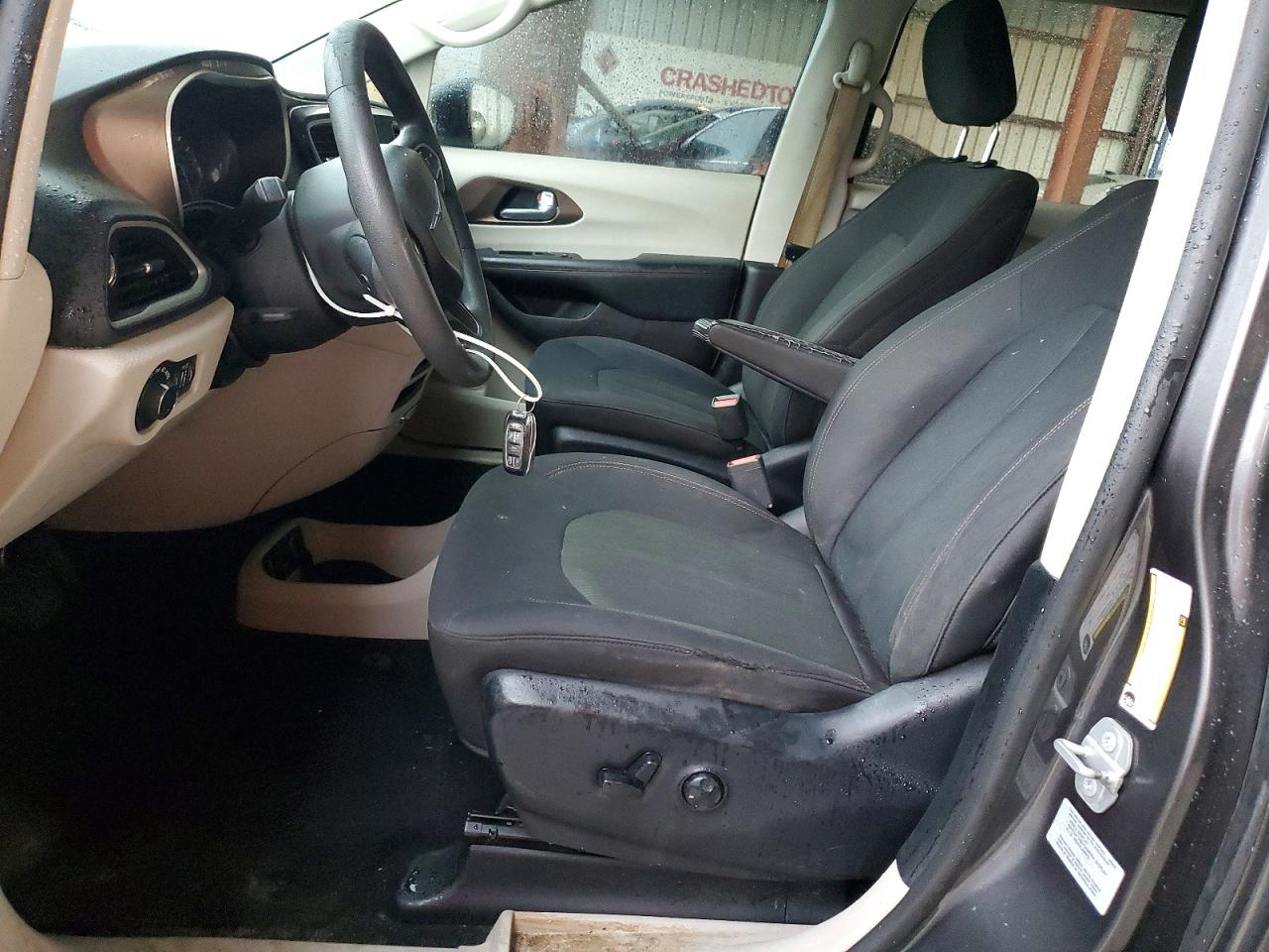 2017 CHRYSLER PACIFICA