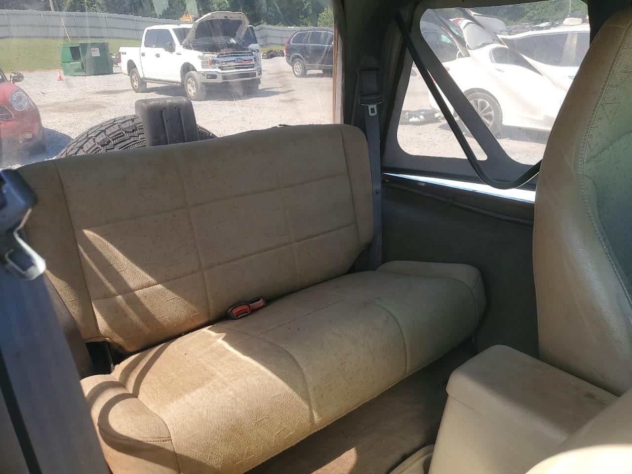 2002 JEEP WRANGLER