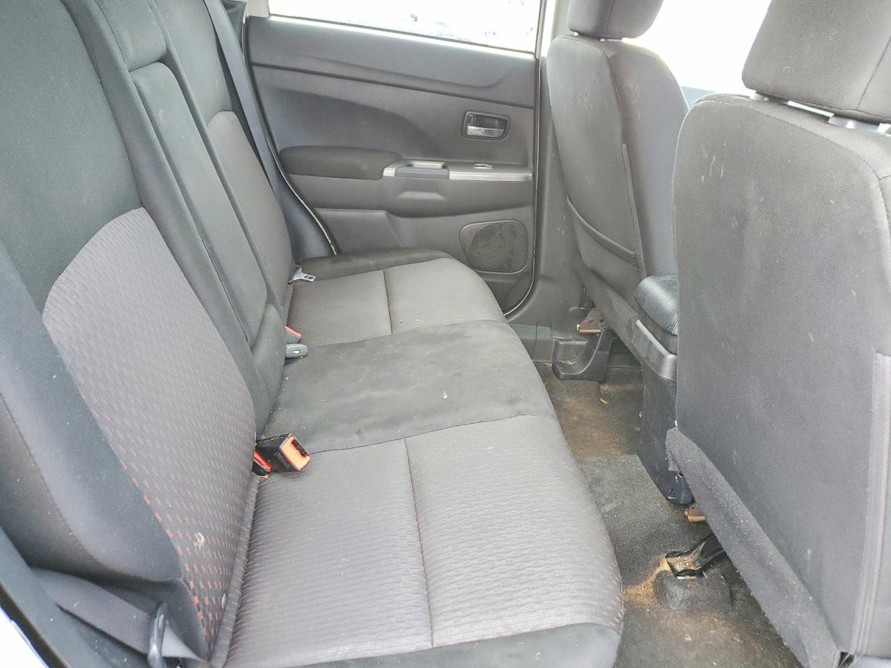 2019 MITSUBISHI OUTLANDER