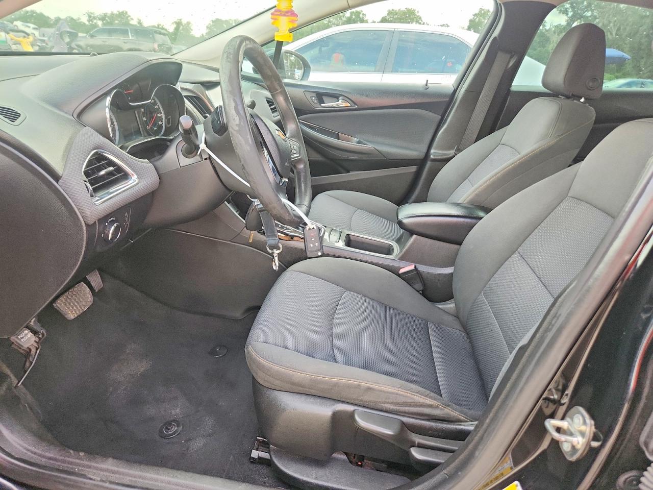 2018 CHEVROLET CRUZE