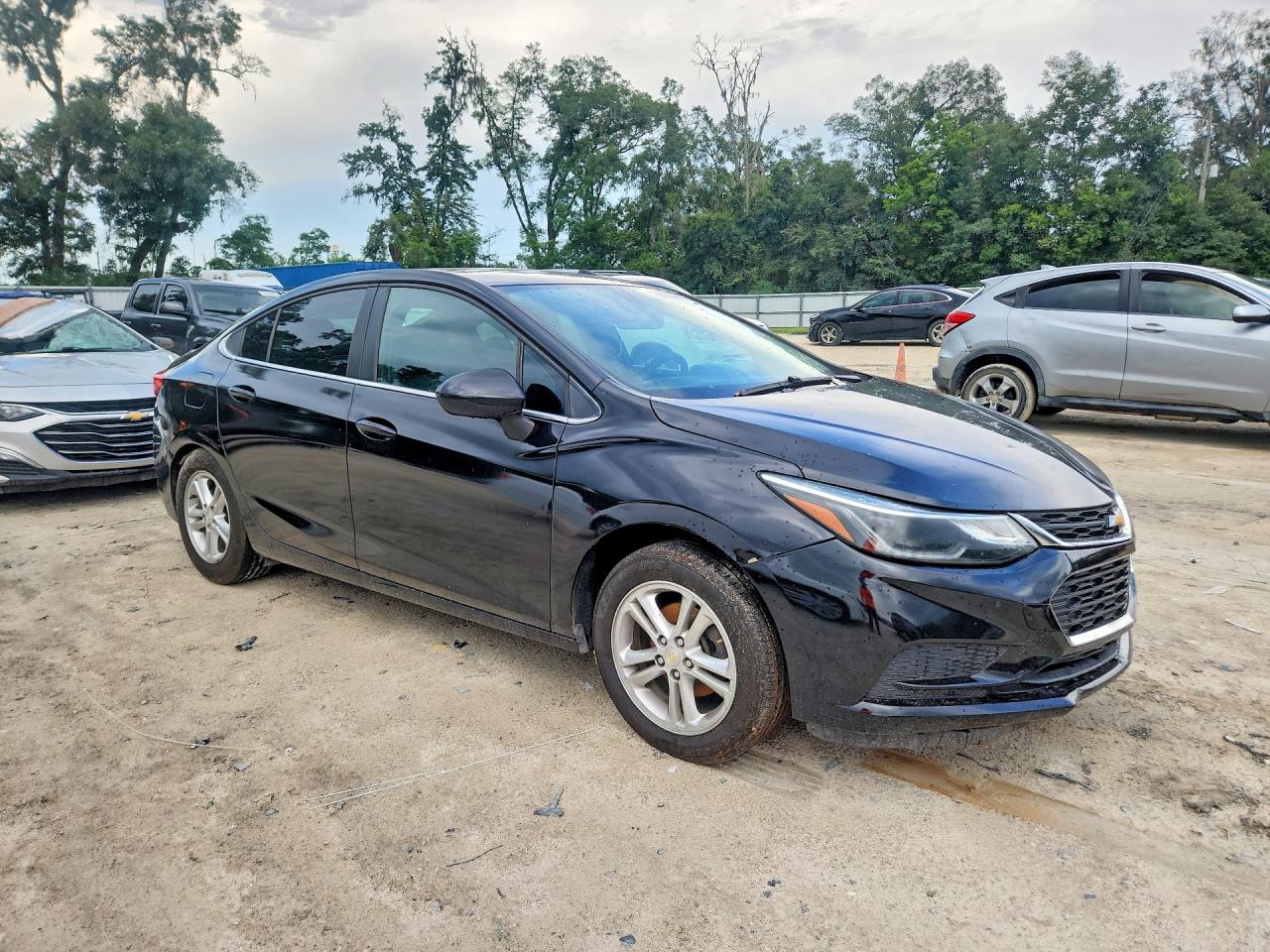 2018 CHEVROLET CRUZE