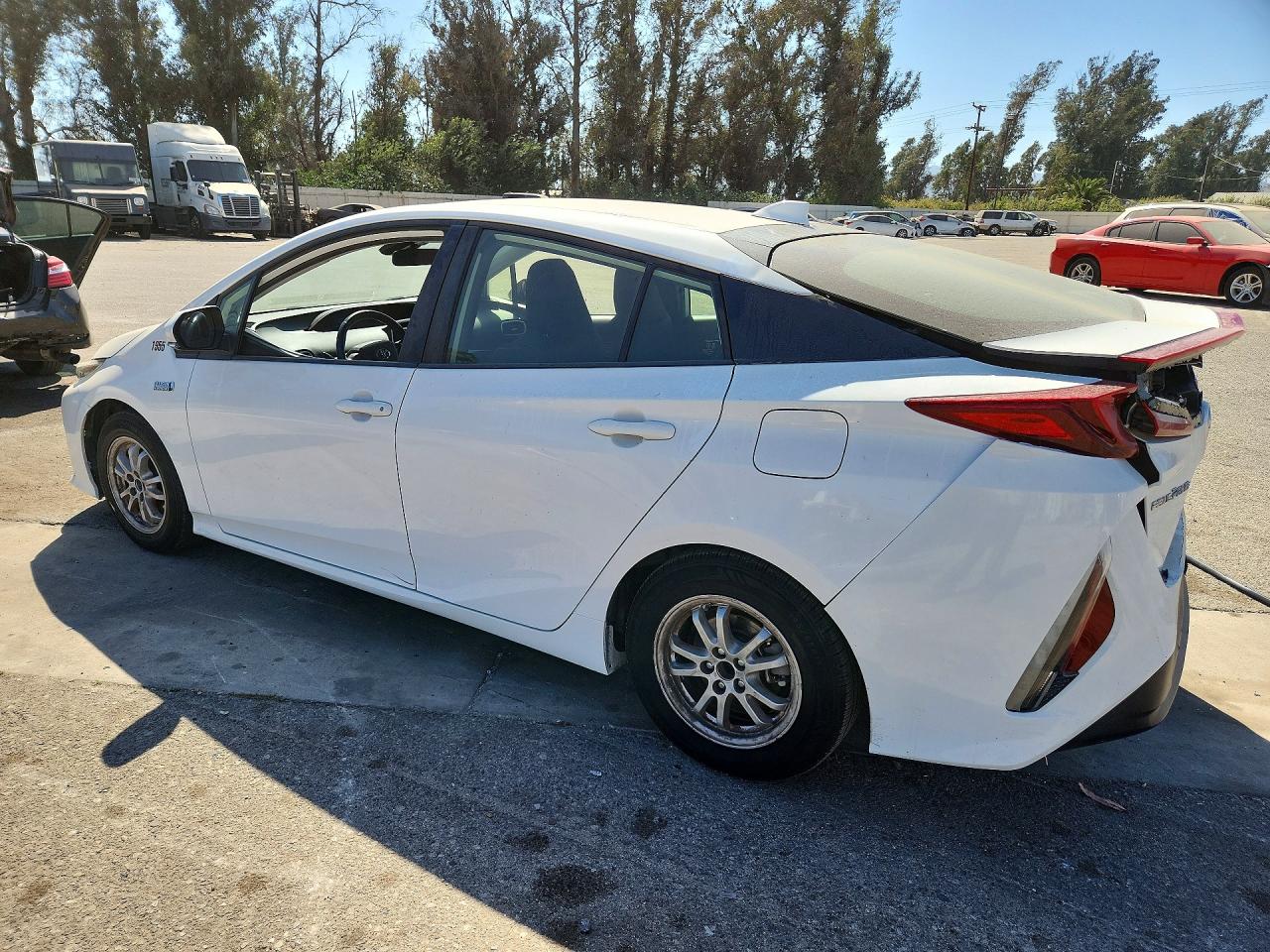 2021 TOYOTA PRIUS