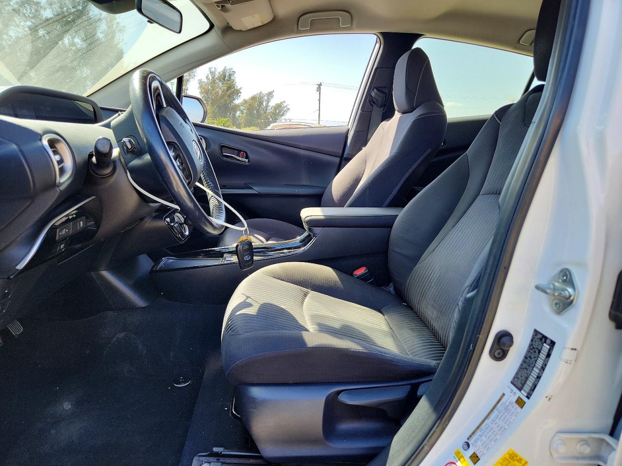 2021 TOYOTA PRIUS