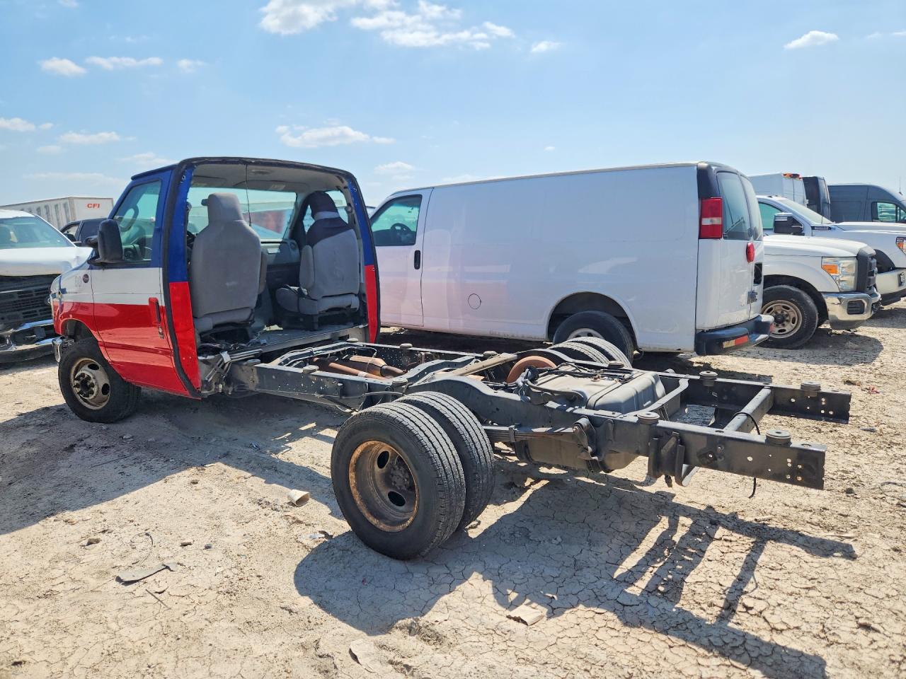 2015 FORD ECONOLINE