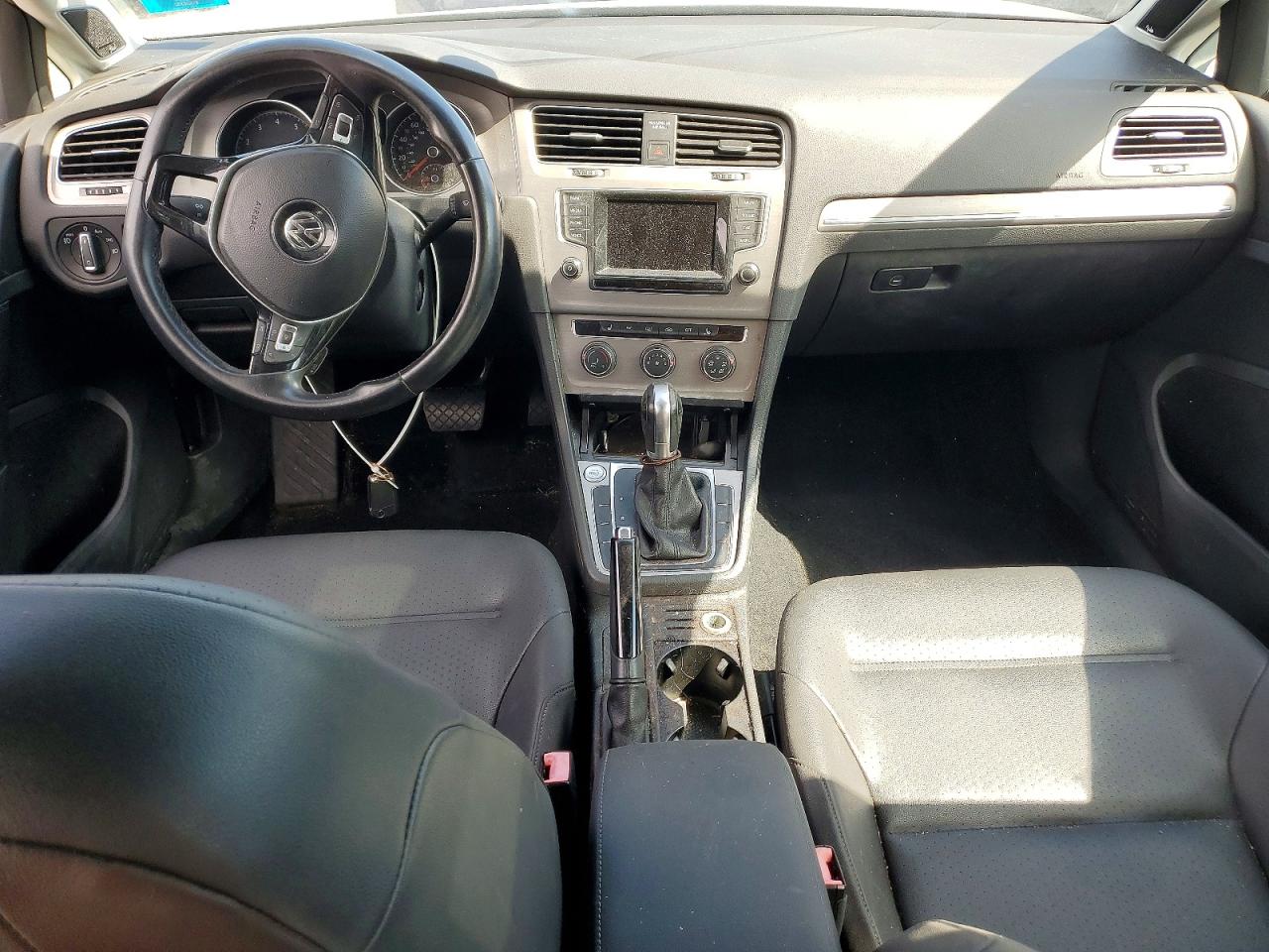 2015 VOLKSWAGEN GOLF