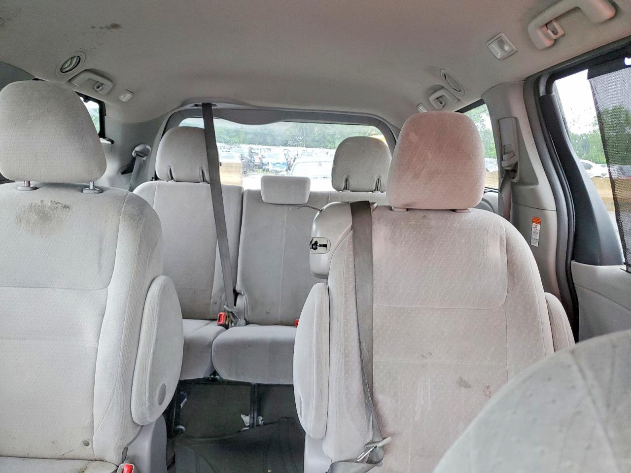 2015 TOYOTA SIENNA