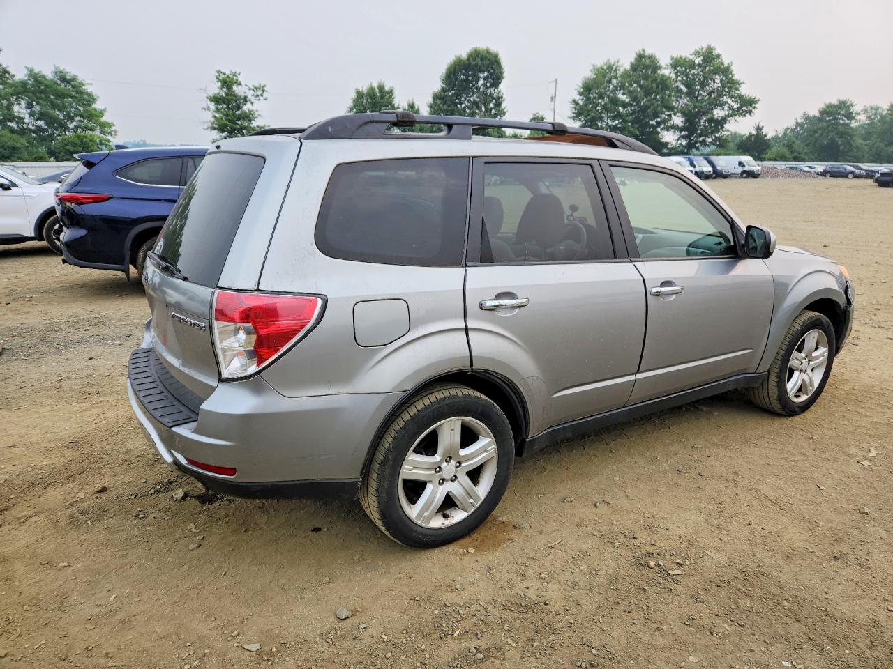 2009 SUBARU FORESTER