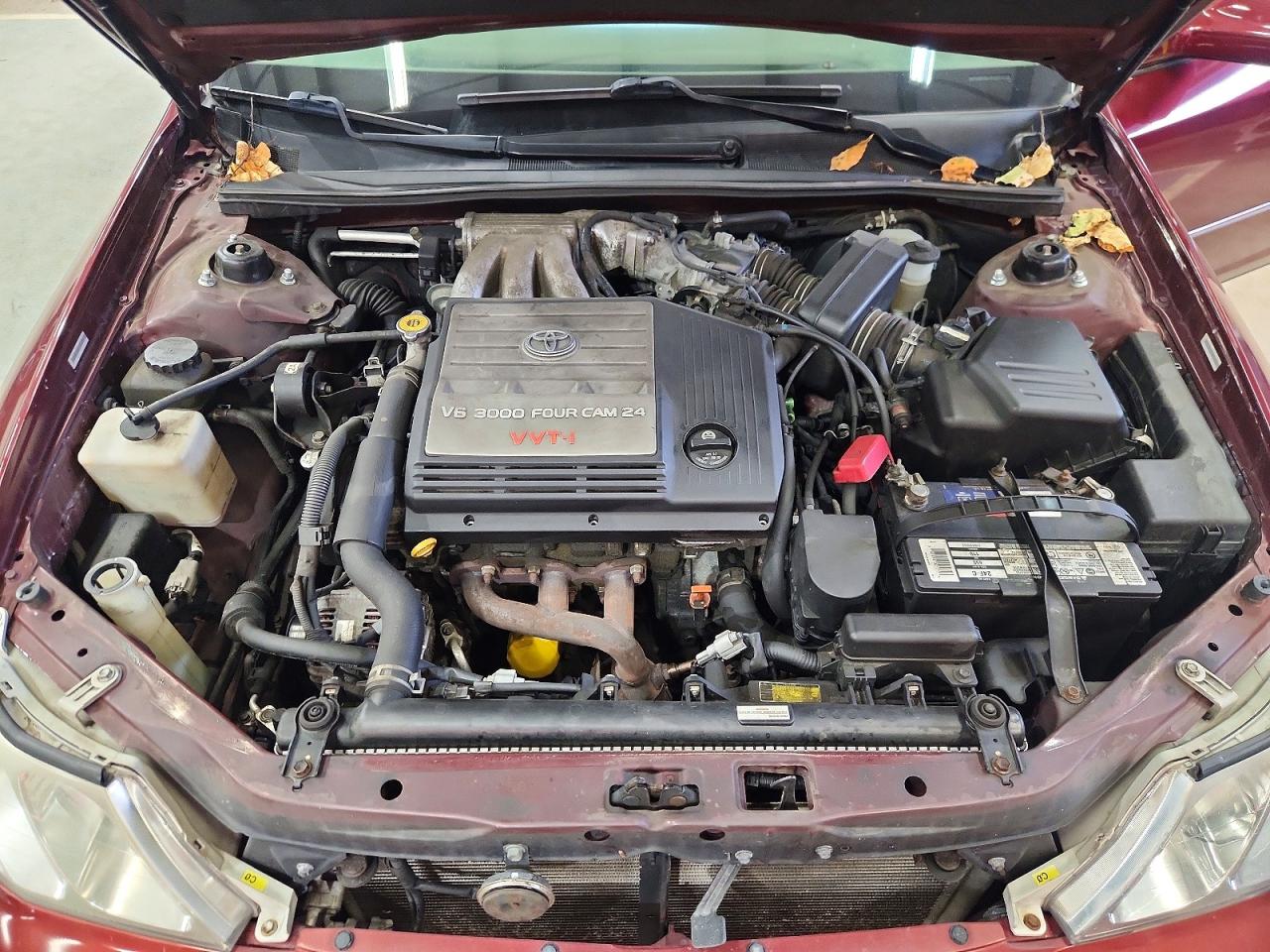 2000 TOYOTA AVALON