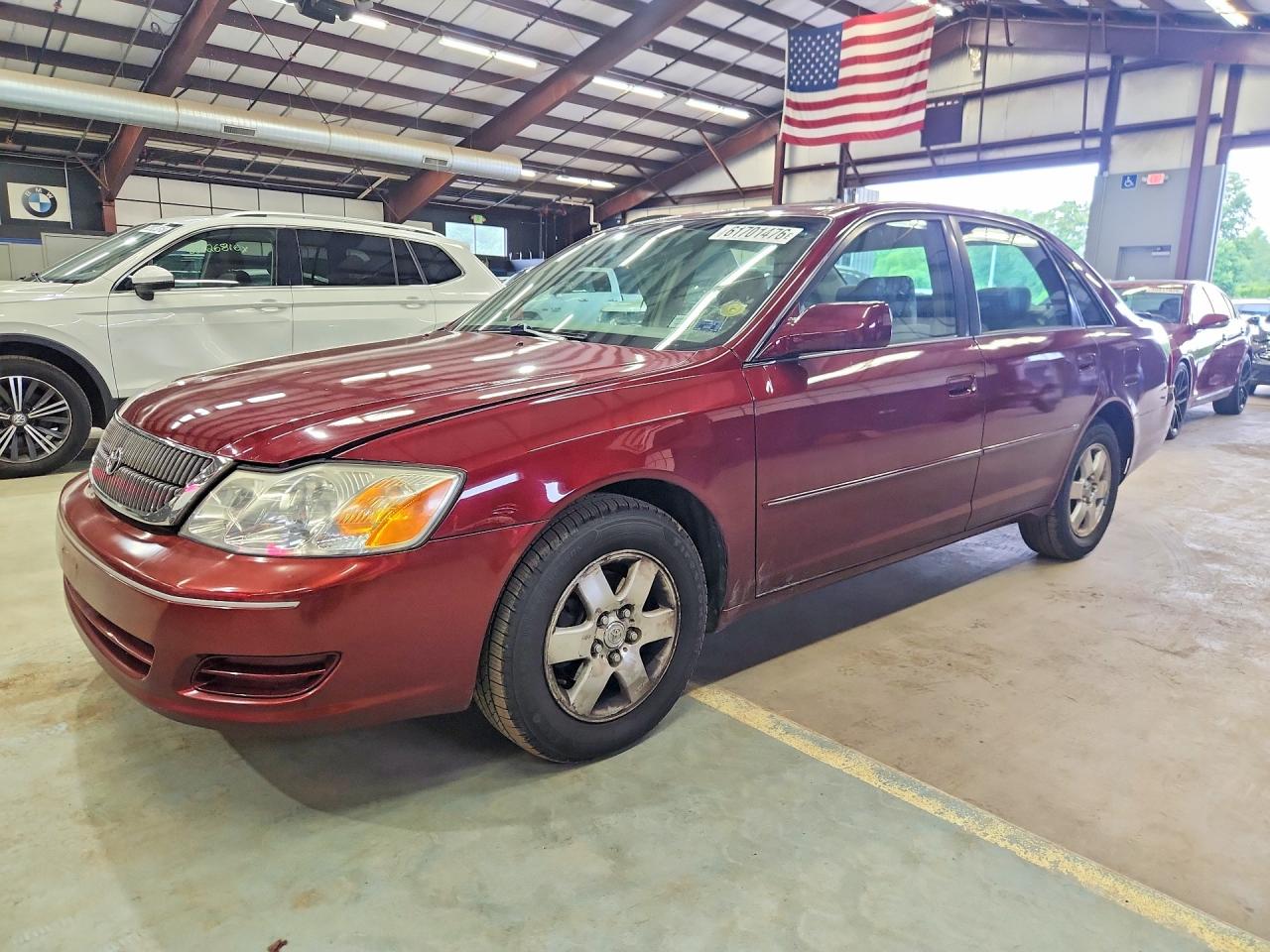 2000 TOYOTA AVALON