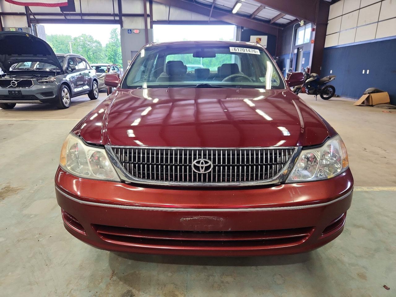 2000 TOYOTA AVALON