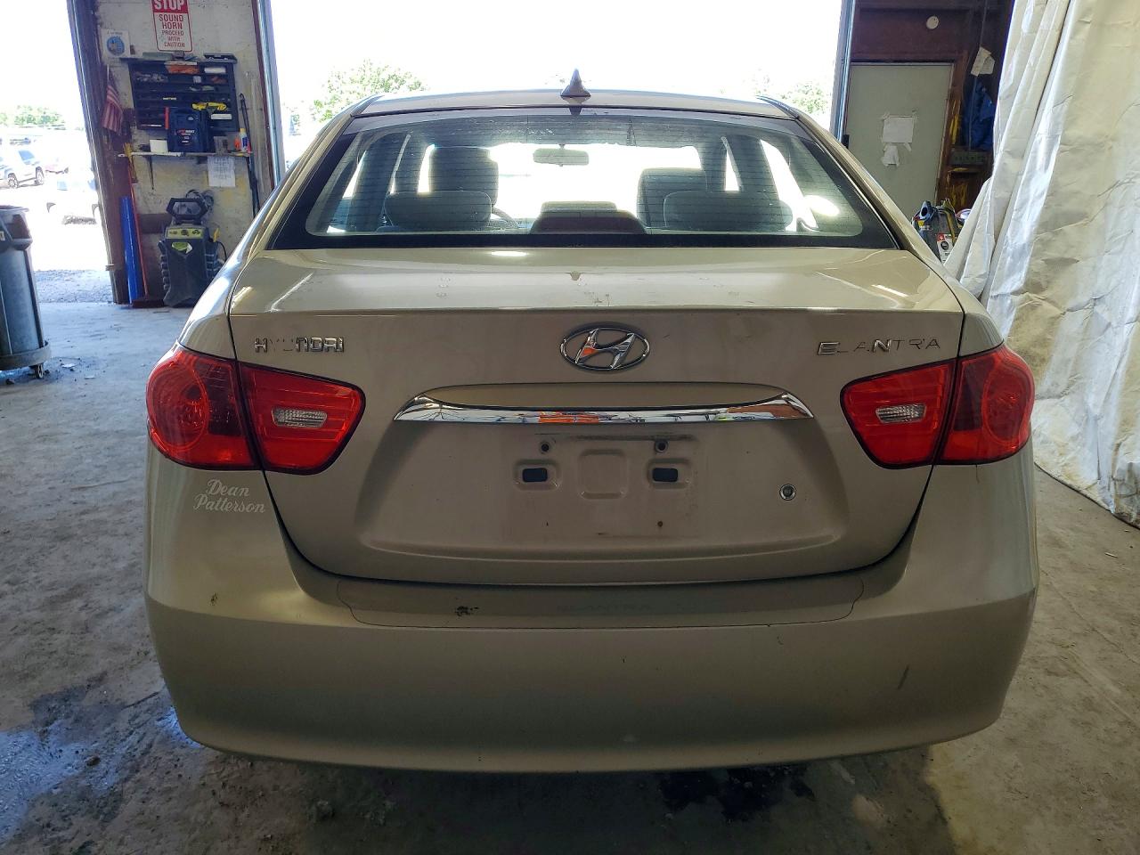2010 HYUNDAI ELANTRA