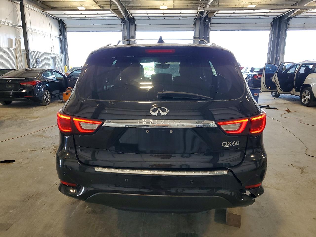 2017 INFINITI QX60