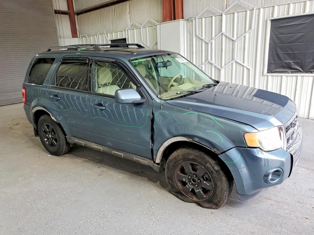 2011 FORD ESCAPE
