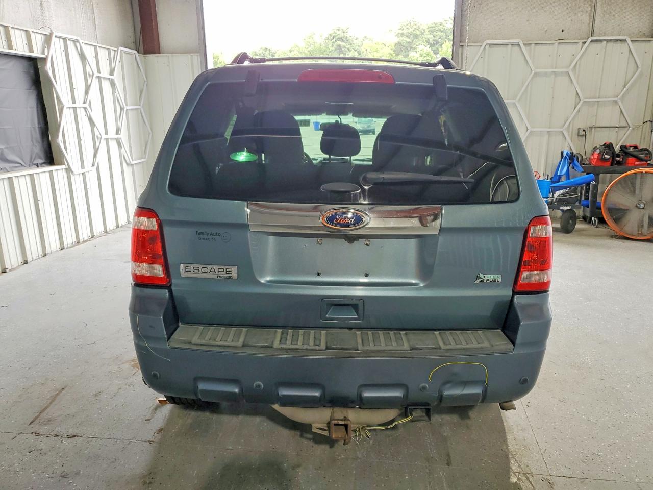 2011 FORD ESCAPE