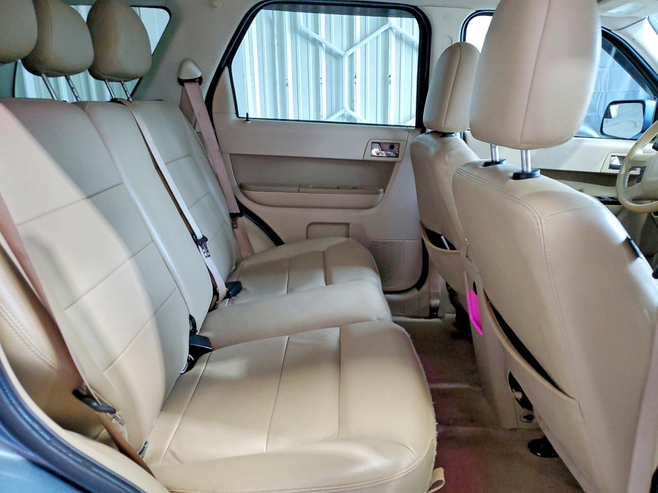 2011 FORD ESCAPE