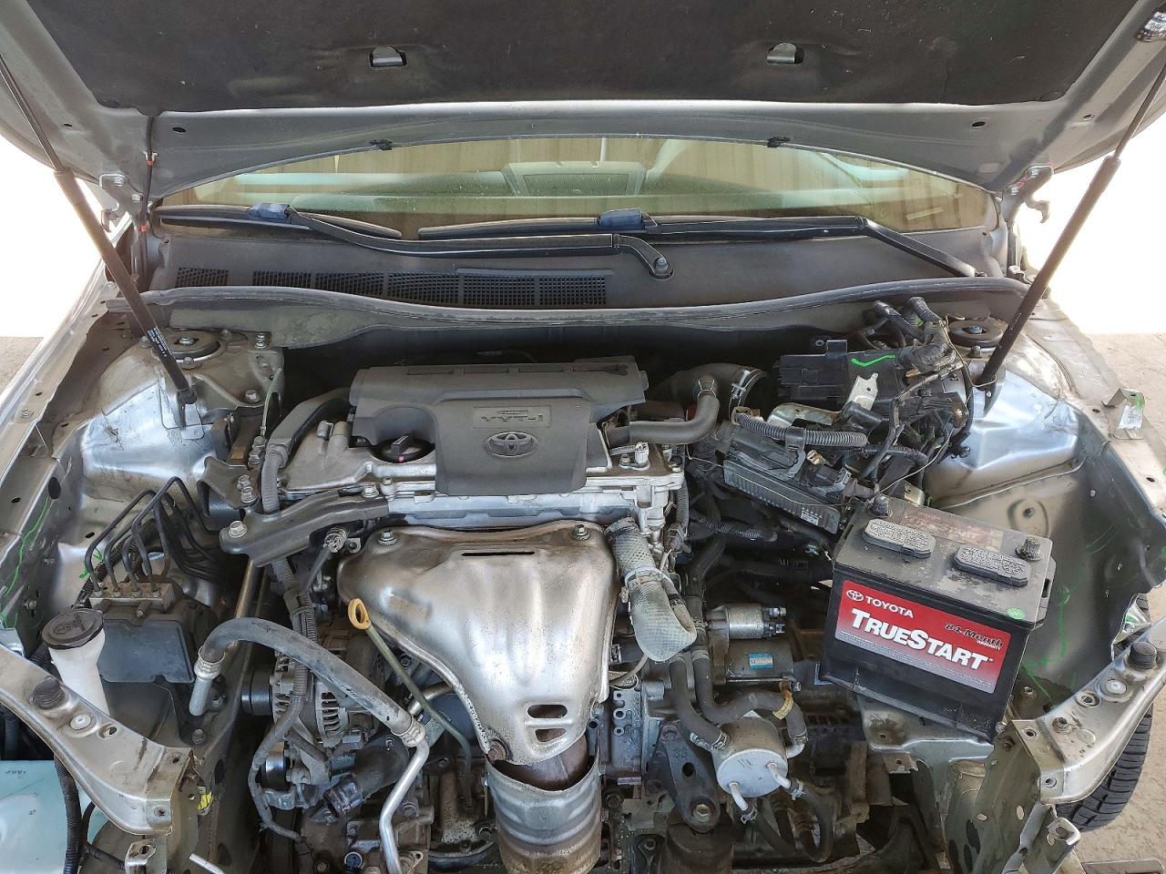 2016 TOYOTA CAMRY