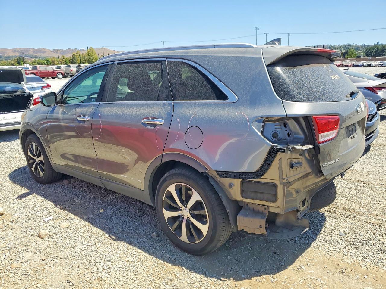 2016 KIA SORENTO