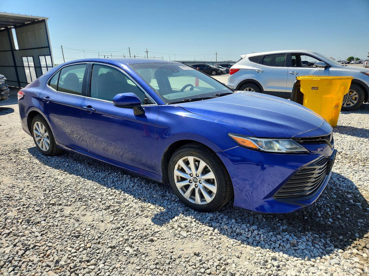 2018 TOYOTA CAMRY