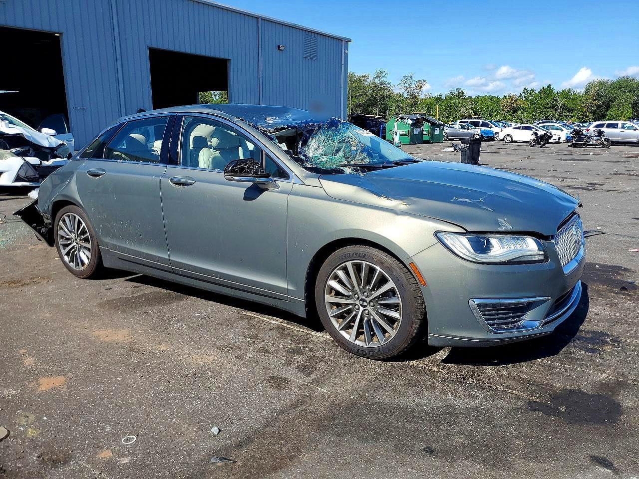 2017 LINCOLN MKZ