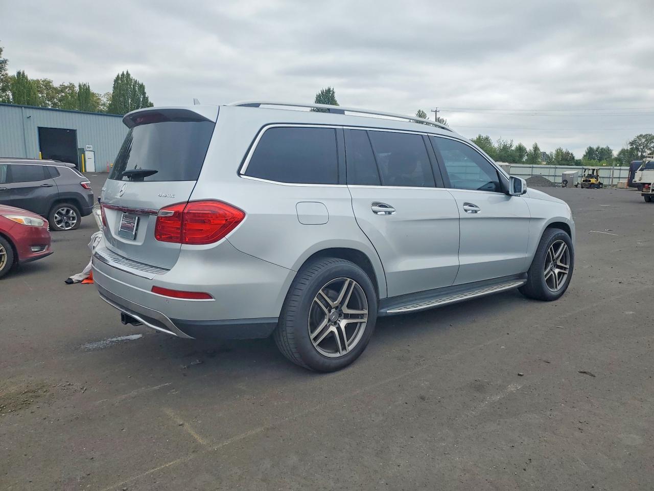 2013 MERCEDES-BENZ GL-CLASS