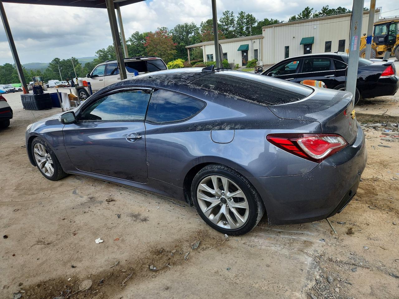 2016 HYUNDAI GENESIS