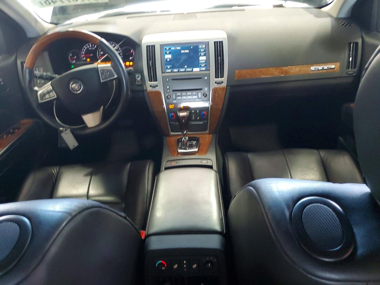 2011 CADILLAC STS