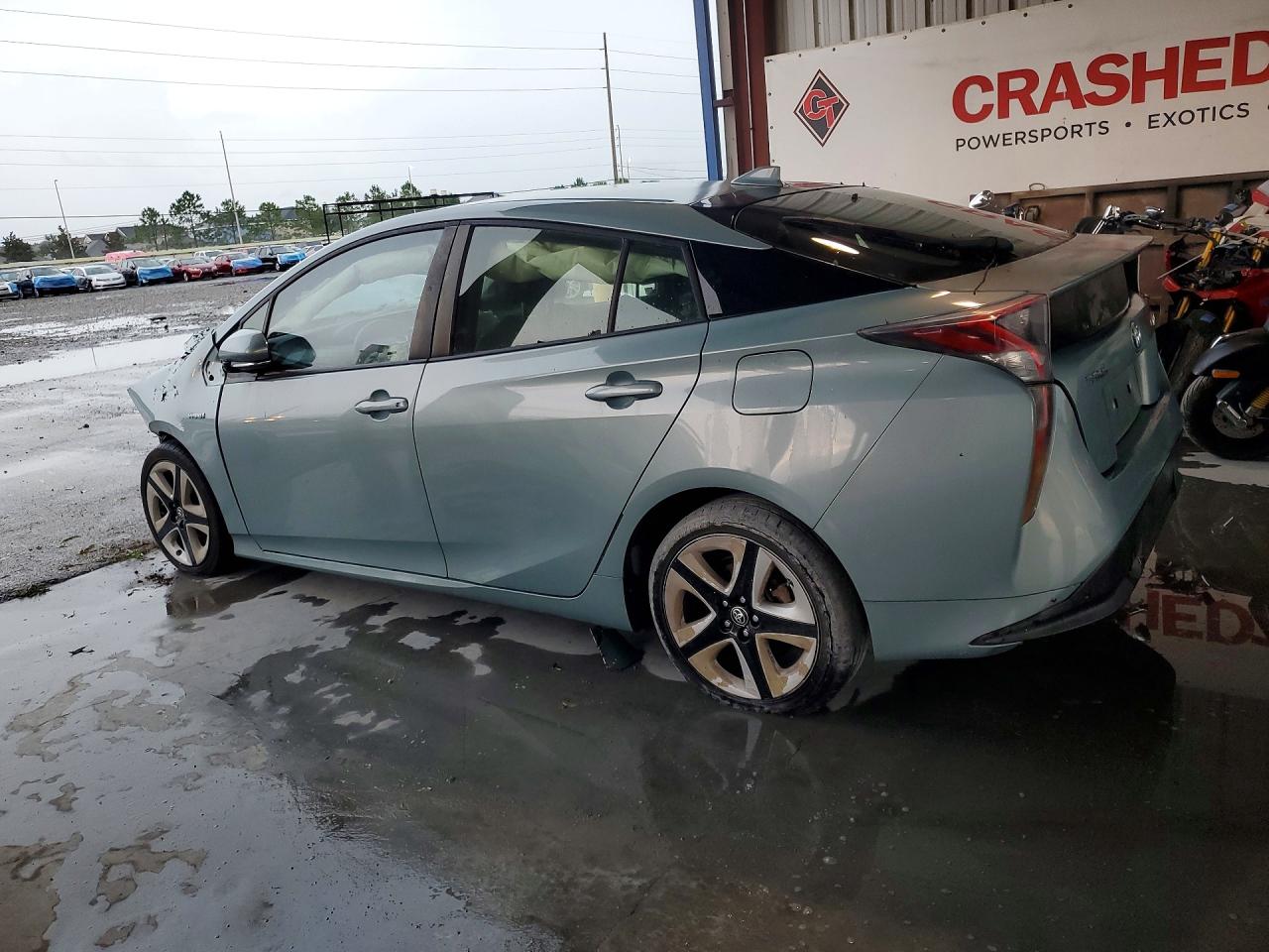 2016 TOYOTA PRIUS